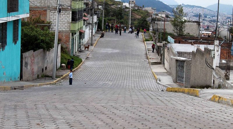 Municipio De Quito Entreg Adoquinado En Calle Hist Rica De Chillogallo