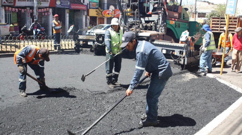 A los 18 años la Calle Jorge Garcés del Comité del Pueblo recibe nuevo