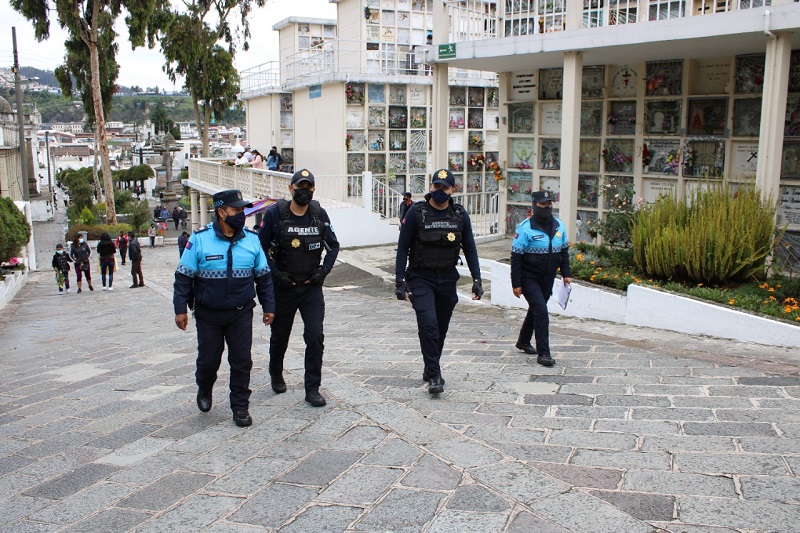 Cacm Ejecutar Plan Operativo Por El Feriado De Noviembre Quito Informa