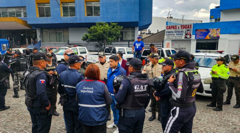 Municipio fortalece operativos de control en el espacio público Quito