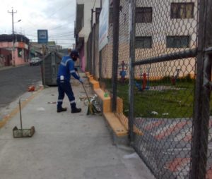 Más de 1 030 empleados de Emaseo EP trabajan en Quito