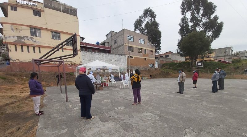 Brigadas en barrios del DMQ