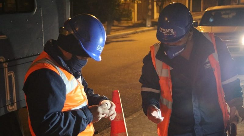 Trabajador agua potable