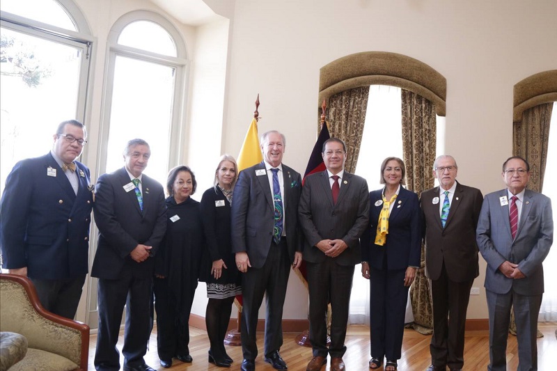 Presidente del Club de Leones internacional visitó al Alcalde de Quito –  Quito Informa