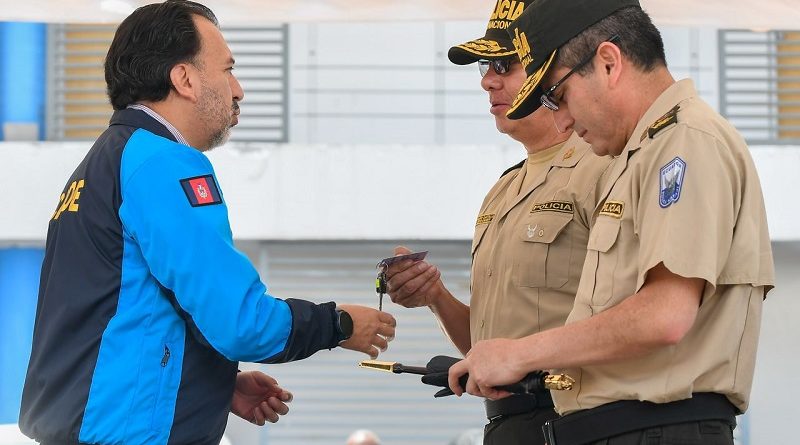 Municipio de Quito entregó 50 camionetas a la Policía Nacional - El Comercio