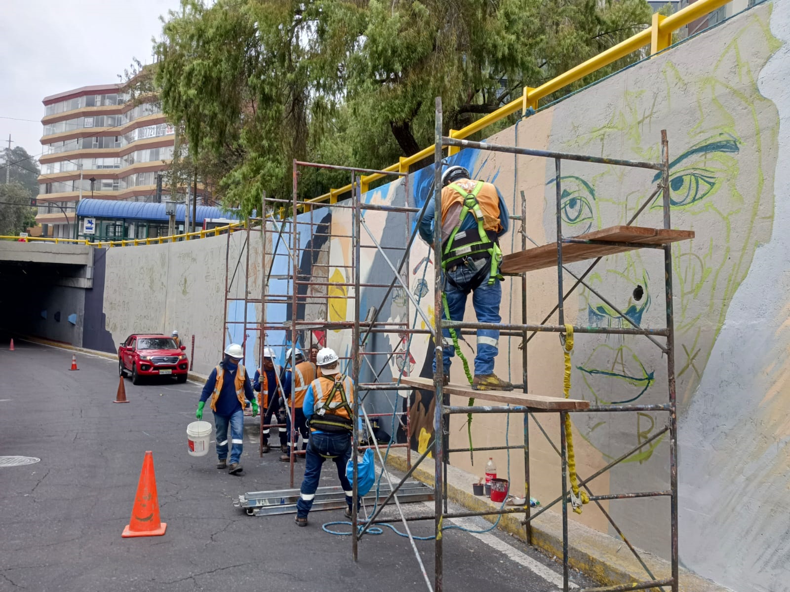 Murales Plaza Argentina – Quito Informa