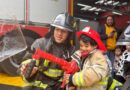 Con juegos y sonrisas, niños aprenden a proteger su entorno en la Estación de Bomberos Atahualpa